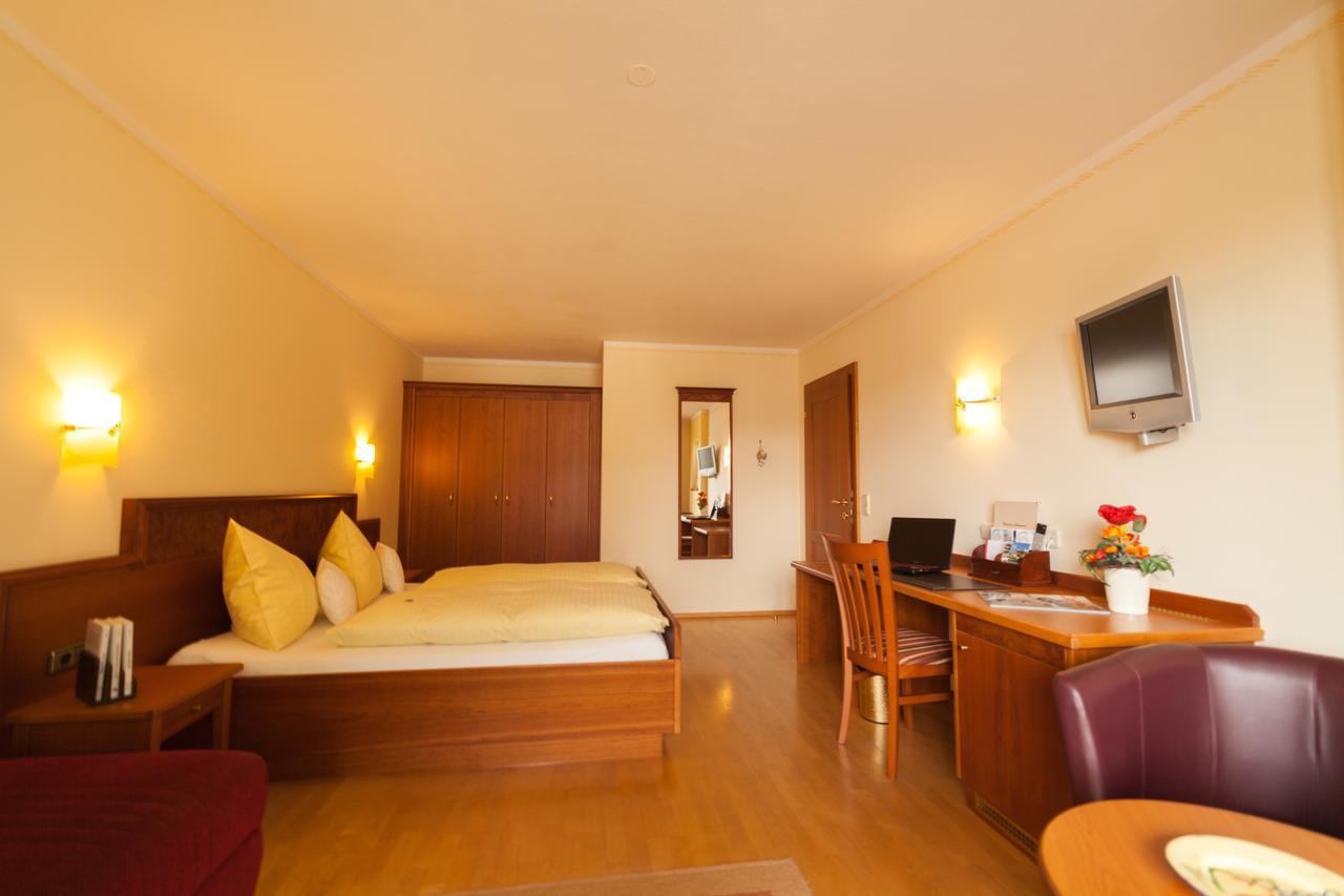 Garten - Hotel Sallerhof Грёдиг Экстерьер фото