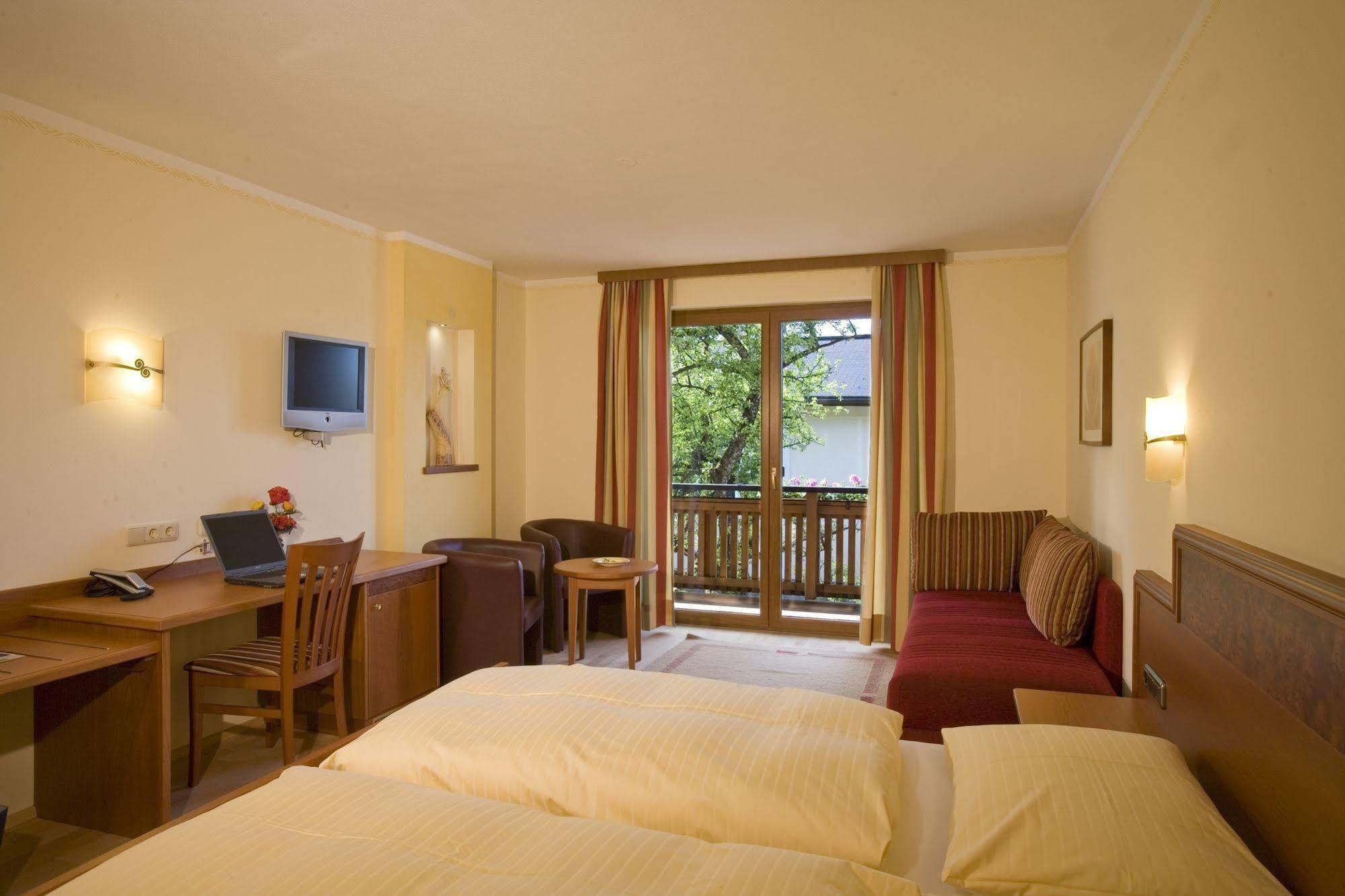Garten - Hotel Sallerhof Грёдиг Экстерьер фото